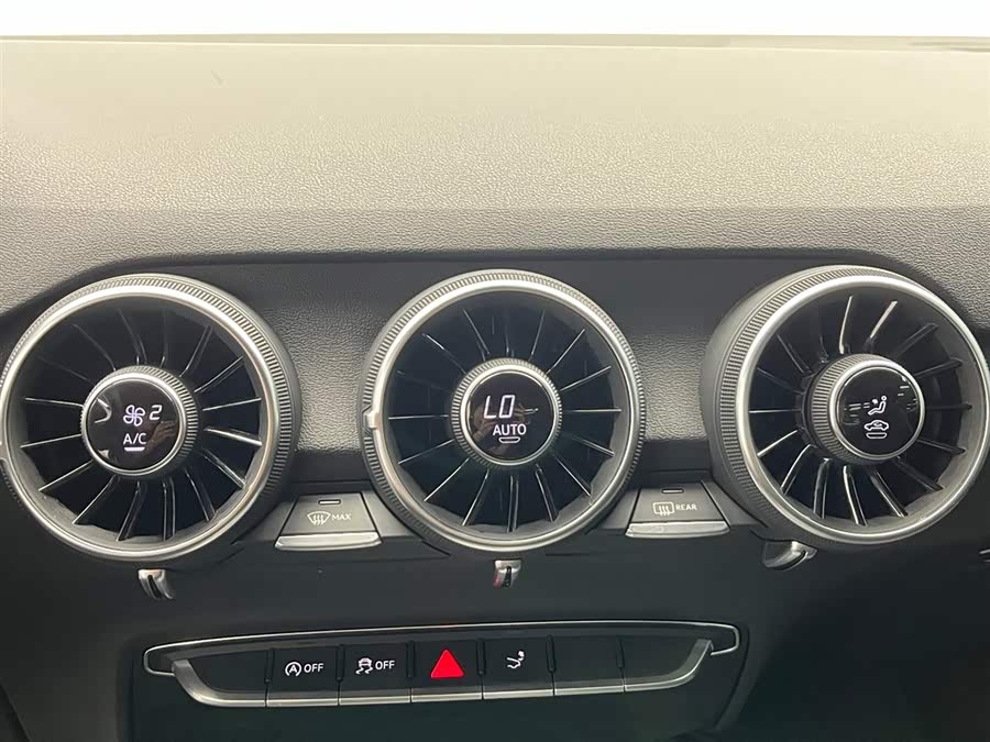 Audi TT 2015 #20 Audi TT 2015 car image #20