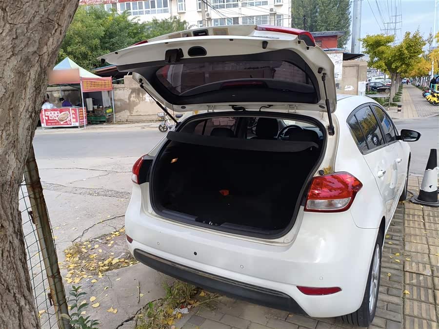 Kia Forte Koup 2014 car image #20