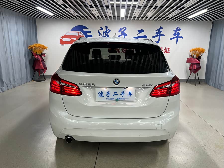 BMW 2 Series Tourer 2018 #20 BMW 2 Series Tourer 2018 car image #20