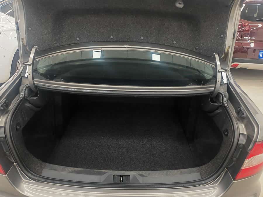 Skoda Superb 2012 imagen de coche #20