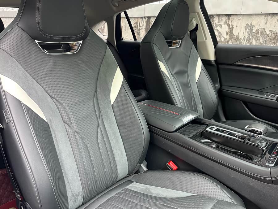 HongQi H6 2024 car image #20