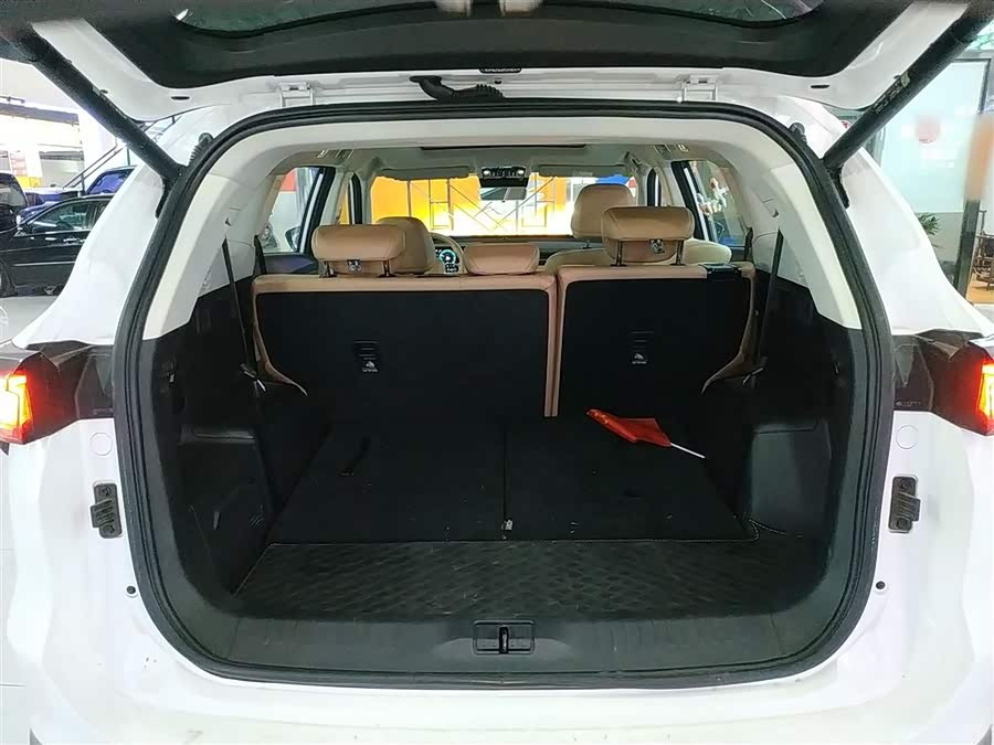 Jetour X70 C-DM 2024 #20 Jetour X70 C-DM 2024 car image #20