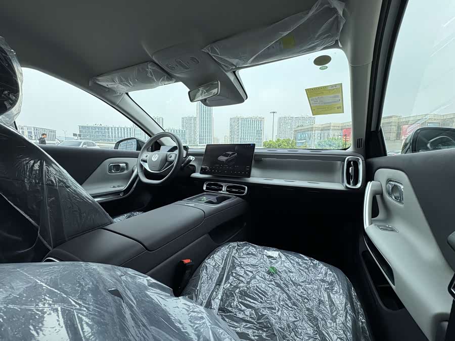 零跑汽车 零跑B01 汽车图片 #20