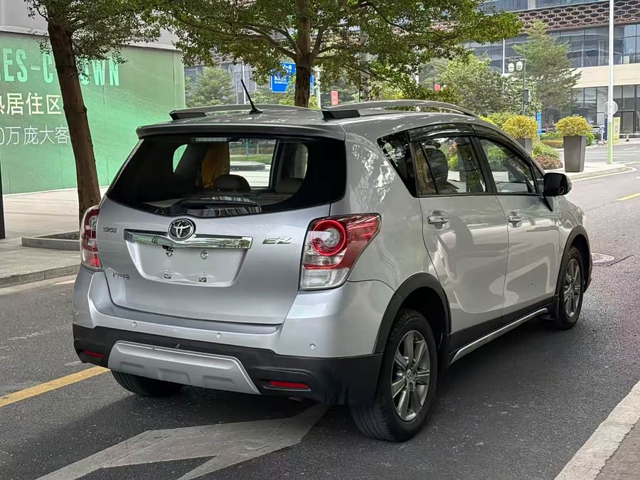 Toyota Reiz 2016 #20 Toyota Reiz 2016 immagine di auto #20