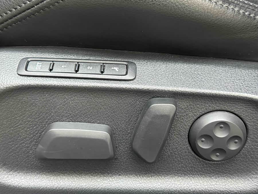 大众 Passat 2011 汽车图片 #20