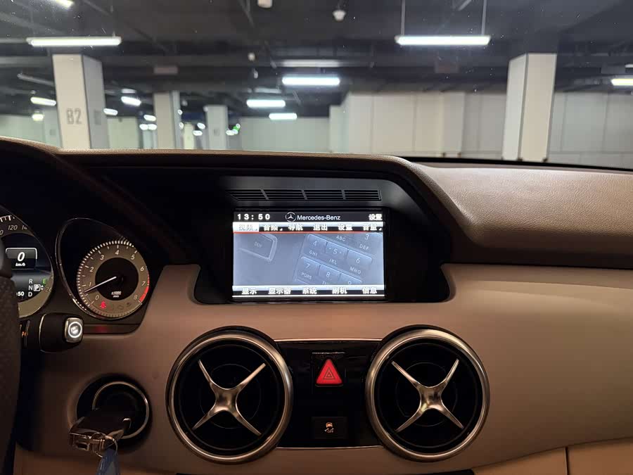 Mercedes-Benz GLK Class 2014 car image #20