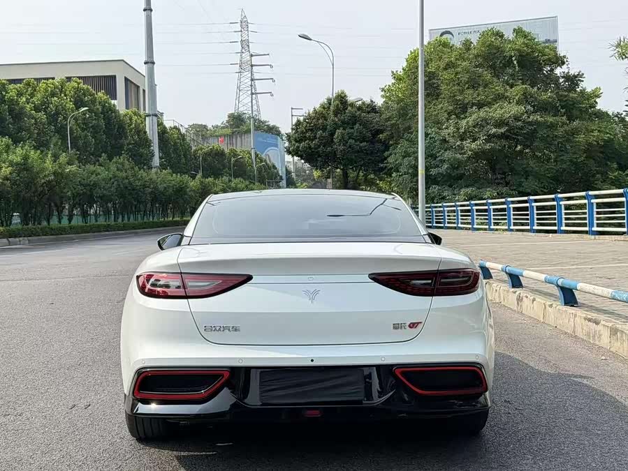 哪吒汽车 哪吒GT 2024 汽车图片 #20