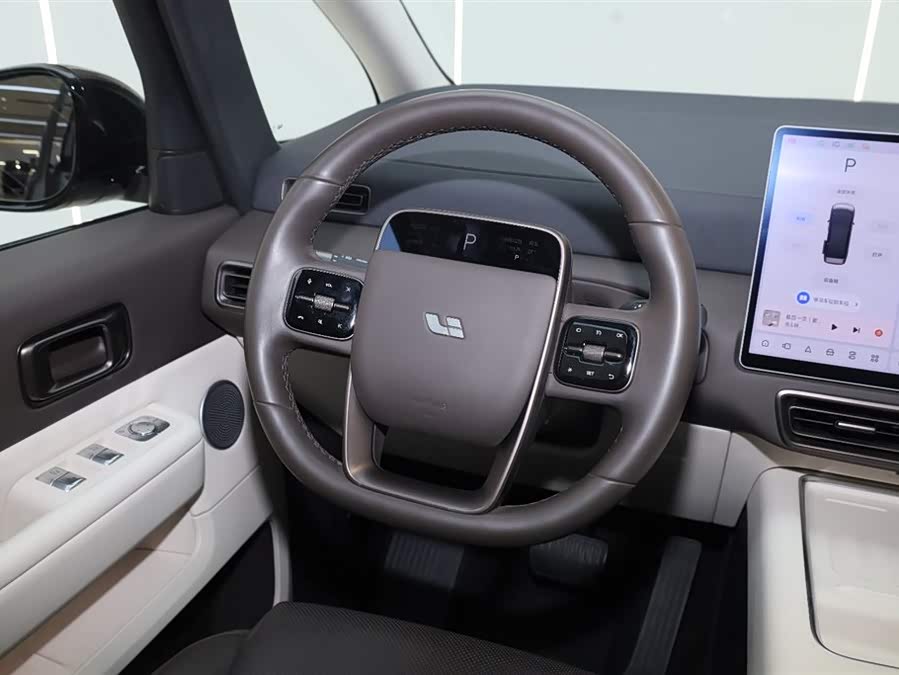 理想汽车 理想MEGA 2024 汽车图片 #20