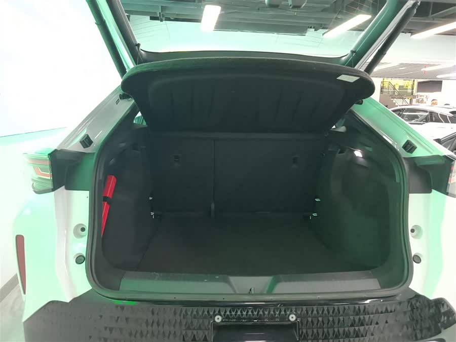 Volkswagen ID.UNYX 06 2024 image de voiture #20