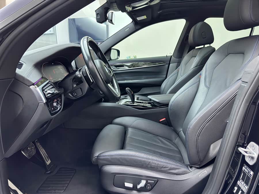 BMW 6 Series 2024 imagem de carro #20