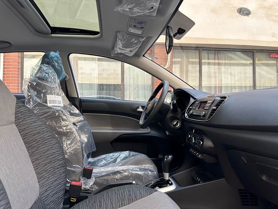 Kia Pegas 2024 image de voiture #20