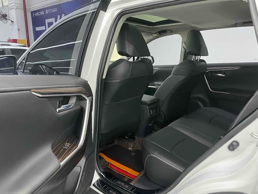 丰田 RAV4荣放 2021 汽车图片 #20