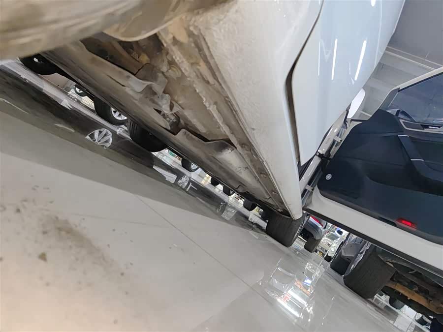 Volkswagen Golf Pure Electric 2021 car image #20