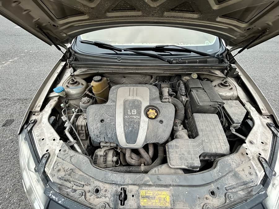 Roewe 550 2013 изображение автомобиля #20