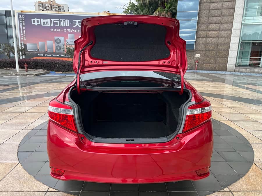 Toyota Vios 2015 immagine di auto #20