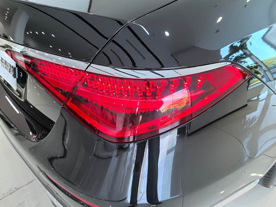 Mercedes-Benz Maybach S Class 2022 car image #20