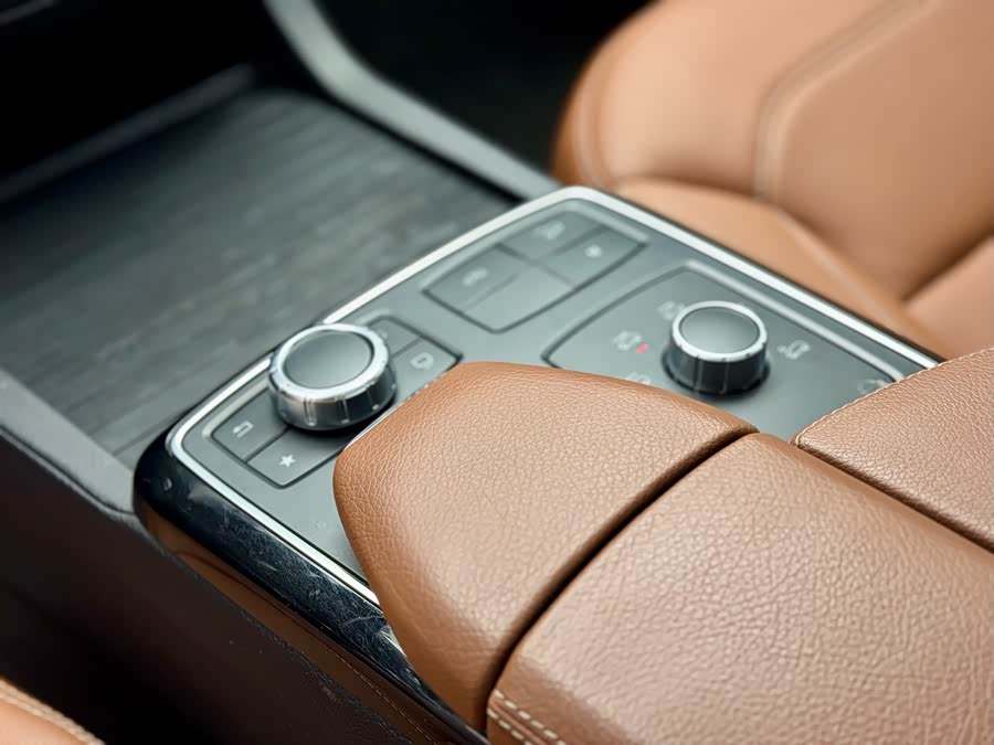 Mercedes-Benz A AMG 2020 car image #20