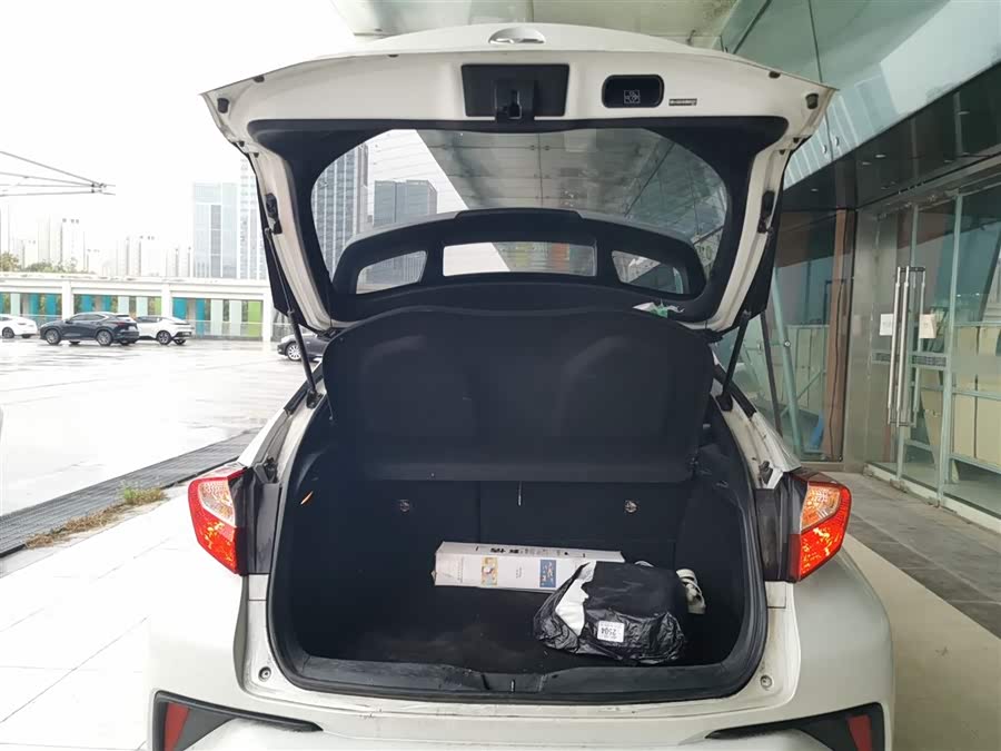 Toyota C-HR EV 2021 #20 Toyota C-HR EV 2021 immagine di auto #20