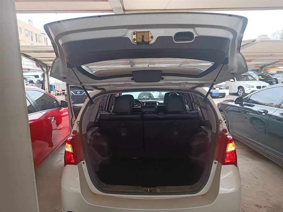 Suzuki Liana A6 2014 immagine di auto #20