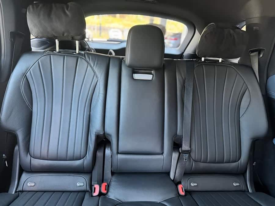 Mercedes-Benz EQS SUV 2023 car image #20