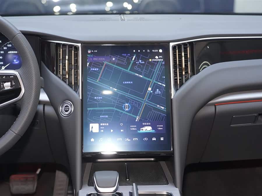 HongQi HS7 PHEV 2025 car image #20