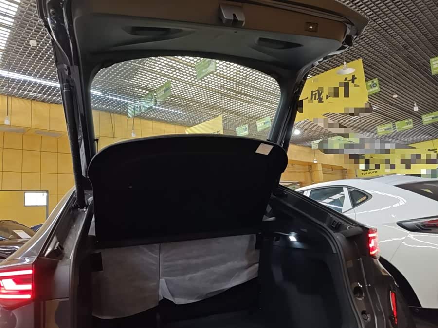 Volkswagen ID.UNYX 06 2025 image de voiture #20