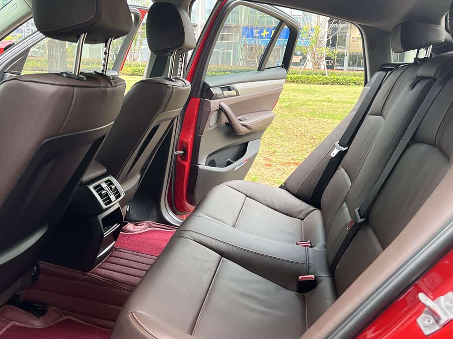 BMW X4 2017 car image #20