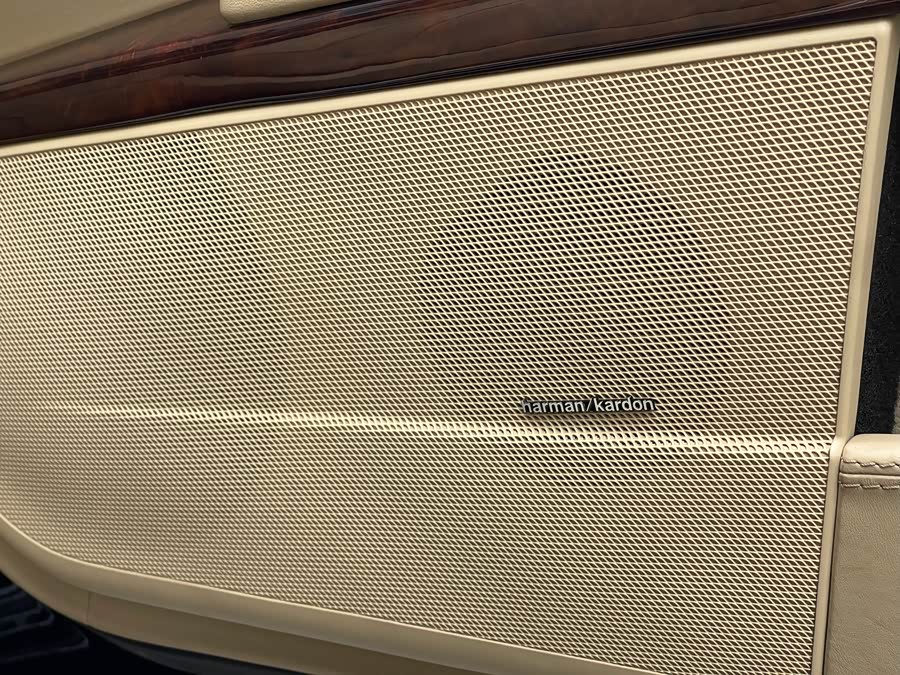 Mercedes-Benz S Class 2012 immagine di auto #20