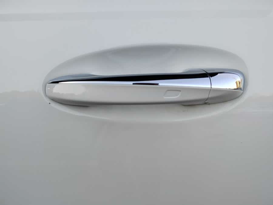 Mercedes-Benz GLB AMG 2025 imagen de coche #20