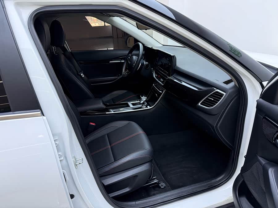 Kia Stonic 2022 immagine di auto #20