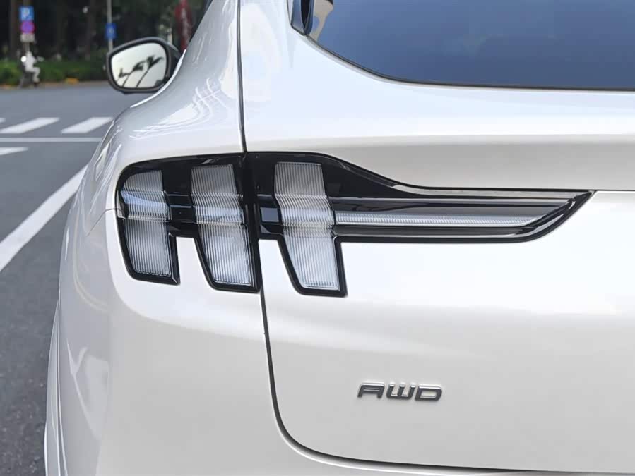 Ford Mustang Mach-E 2023 #20 Ford Mustang Mach-E 2023 car image #20