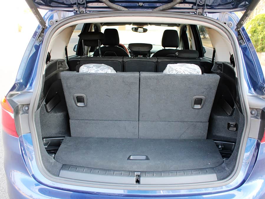 BMW 2 Series Gran Tourer 2017 صورة سيارة #20