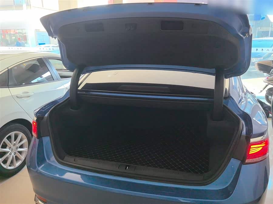 GEELY Ulion New Energy 2018 #20 GEELY Ulion New Energy 2018 car image #20