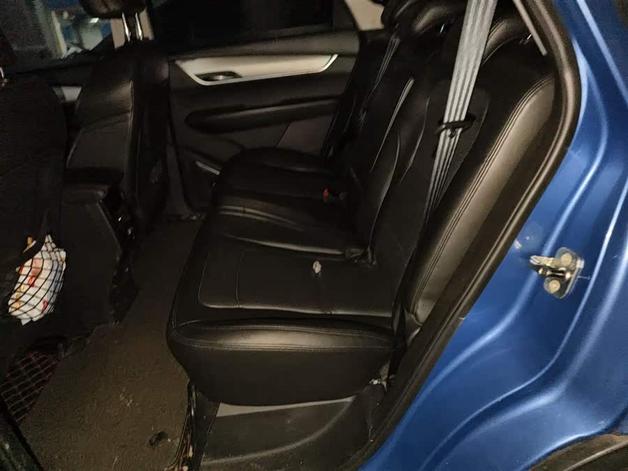 SWM斯威汽车 SWM斯威G01 2018 汽车图片 #20