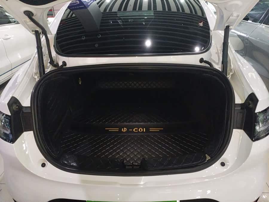 零跑汽车 零跑C01 2022 汽车图片 #20