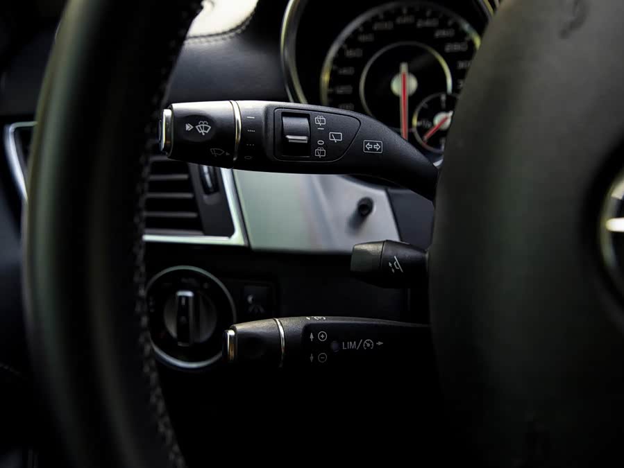 Mercedes-Benz M AMG 2013 #20 Mercedes-Benz M AMG 2013 image de voiture #20