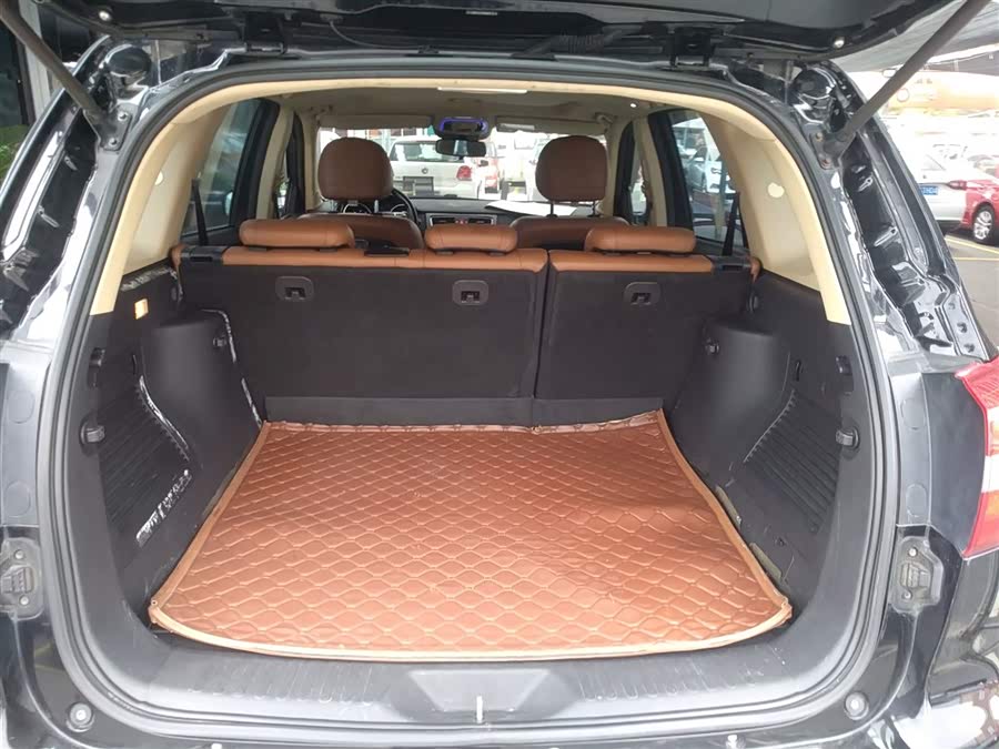 Haval H8 2015 car image #20