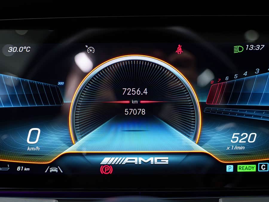 Mercedes-Benz E AMG 2022 صورة سيارة #20