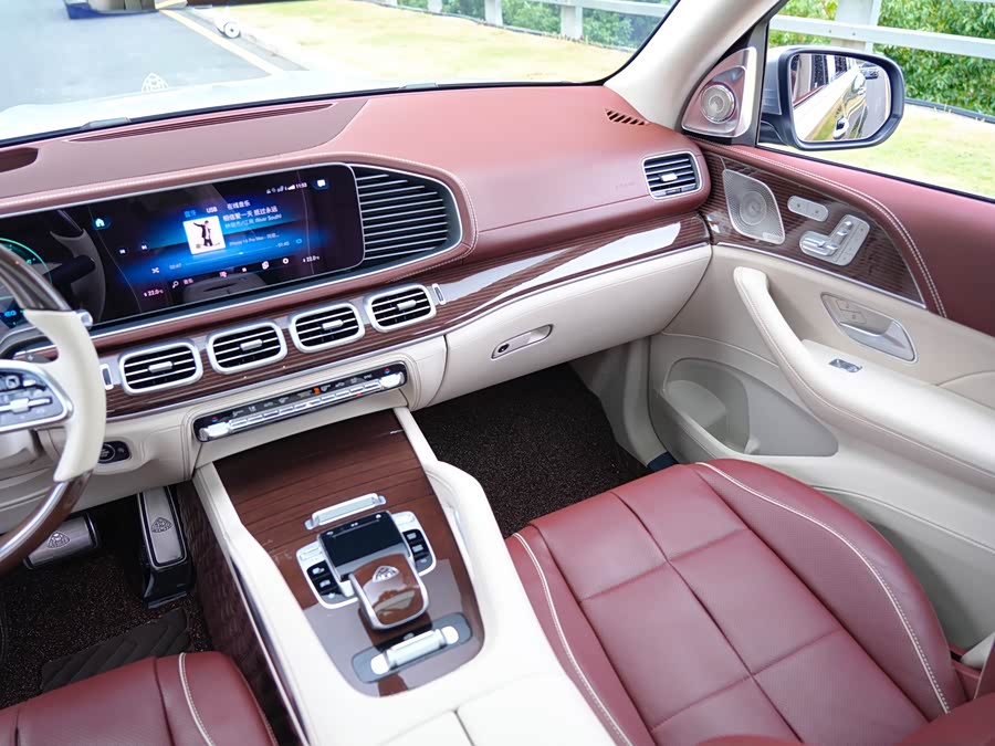 Mercedes-Benz Maybach GLS 2023 #20 Mercedes-Benz Maybach GLS 2023 صورة سيارة #20