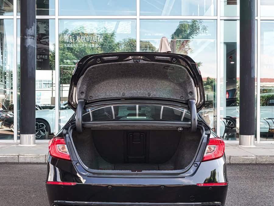 Honda Accord 2019 car image #20