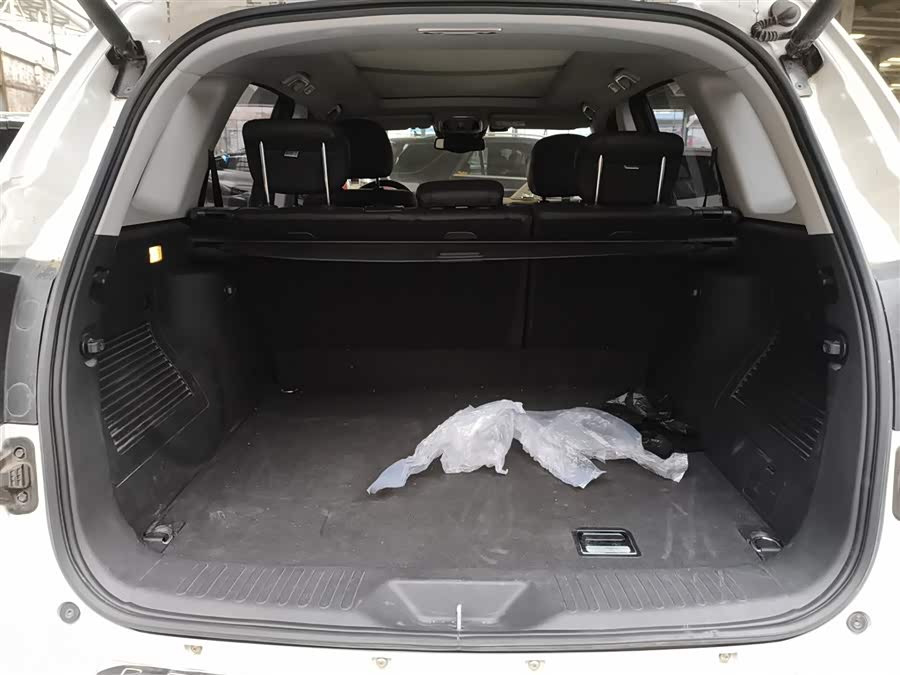 Haval H8 2017 car image #20