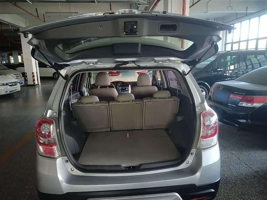 Toyota Reiz 2015 immagine di auto #20