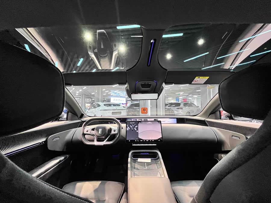 Avatr 12 2023 car image #20