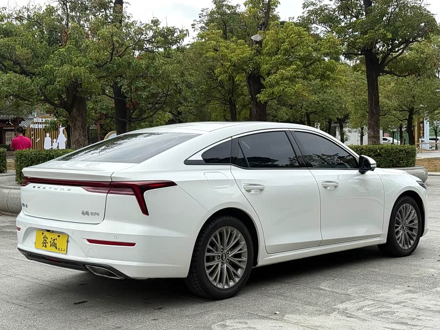 2023 car image #20