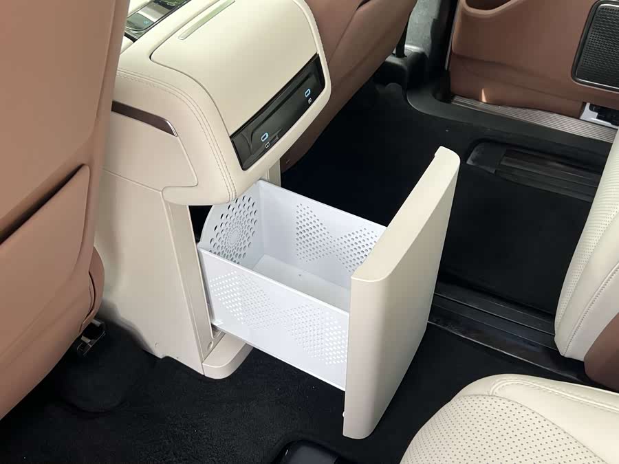 BYD Xia 2024 صورة سيارة #20