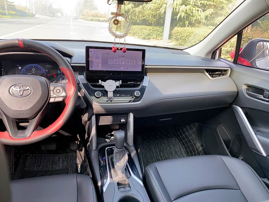 Toyota Corolla Cross 2023 immagine di auto #20