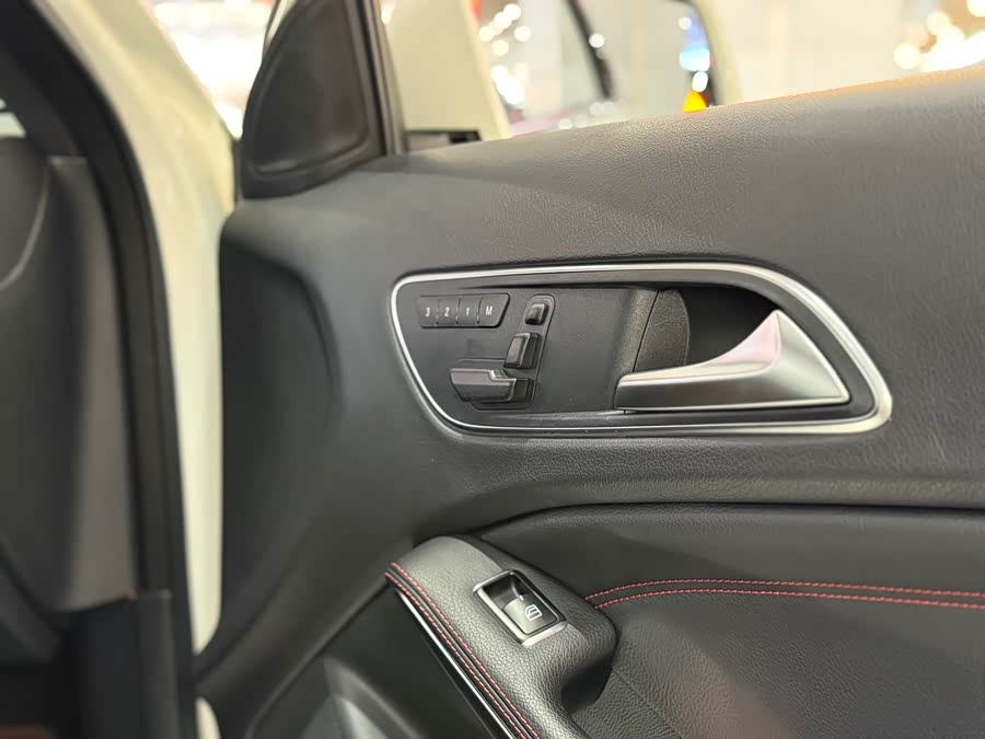 Mercedes-Benz GLA AMG 2015 car image #20