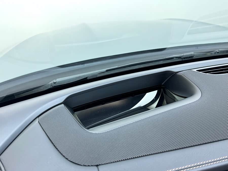 Mercedes-Benz GLS Class 2023 car image #20