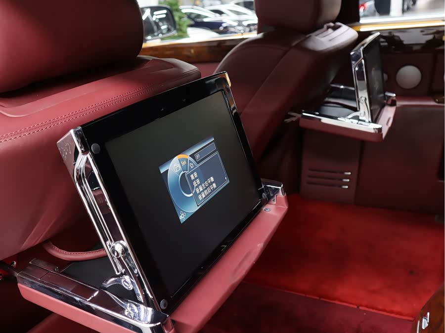 劳斯莱斯 古思特 2021 汽车图片 #20