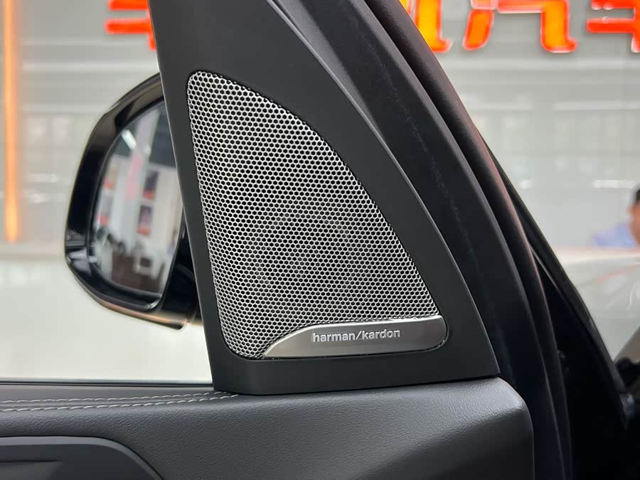 BMW X5 2023 #20 BMW X5 2023 صورة سيارة #20